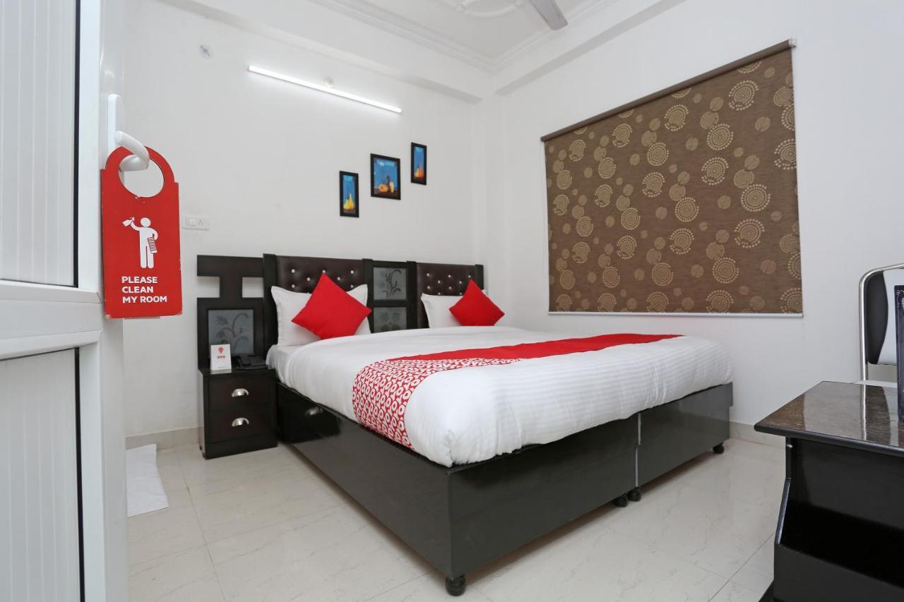 Oyo 11306 Ss Hotel Gorakhpur Exterior foto